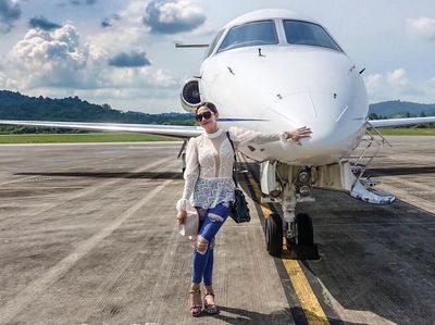 Gaya Mewah Maia yang Baru Beli Vila Miliaran di Bali