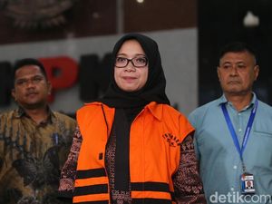 2 Kali Eni Minta Duit Ditolak Kotjo, Akhirnya Minta Idrus Turun Tangan 2 Kali Eni Minta Duit Ditolak Kotjo, Akhirnya Minta Idrus Turun Tangan