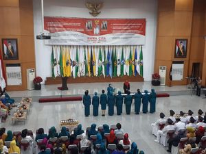 9 Istri Gubernur Juga Dilantik Jadi Ketua PKK Provinsi 9 Istri Gubernur Juga Dilantik Jadi Ketua PKK Provinsi