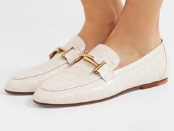 6 Tips Merawat Sepatu Kulit agar Tahan Lama