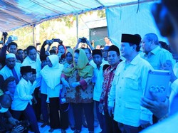 Prabowo ke Lombok Bareng Titiek dan Didit, Sandiaga Senang