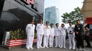 Momen Mendagri Ajak Gubernur Baru ke KPK