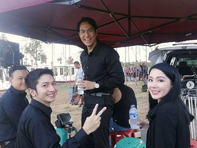 Lihat Proses Syuting Film Ahok Yuk!