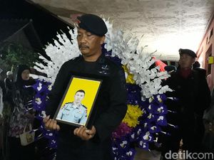 Pengamanan Presiden Jadi Tugas Terakhir Personel Brimob Aiptu Hendi Pengamanan Presiden Jadi Tugas Terakhir Personel Brimob Aiptu Hendi