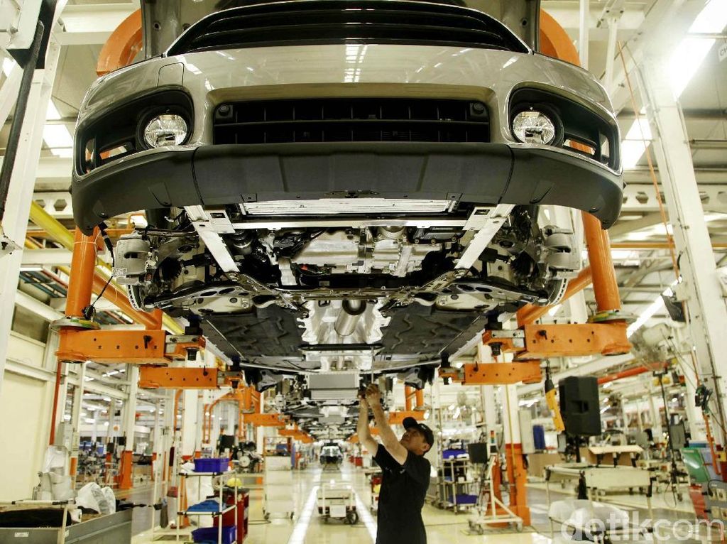 MINI Serap 300 Pekerja Lokal Demi Rakit Countryman di Sunter MINI Serap 300 Pekerja Lokal Demi Rakit Countryman di Sunter