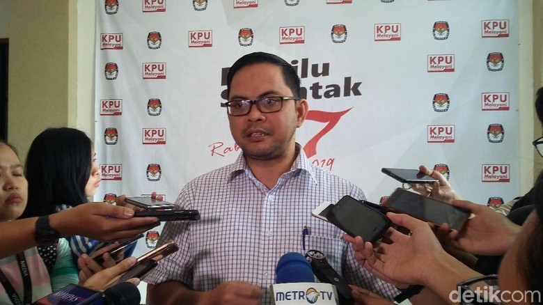 KPU: Debat Capres Pertama akan Dimulai Pukul 19.00 WIB KPU: Debat Capres Pertama akan Dimulai Pukul 19.00 WIB