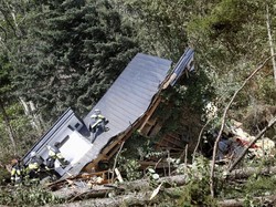 Sudah 30 Orang Tewas Akibat Gempa dan Tanah Longsor di Jepang Sudah 30 Orang Tewas Akibat Gempa dan Tanah Longsor di Jepang
