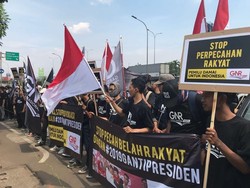 Relawan GNR Demo DPP PKS, Minta Tagar 2019 Ganti Presiden Disetop