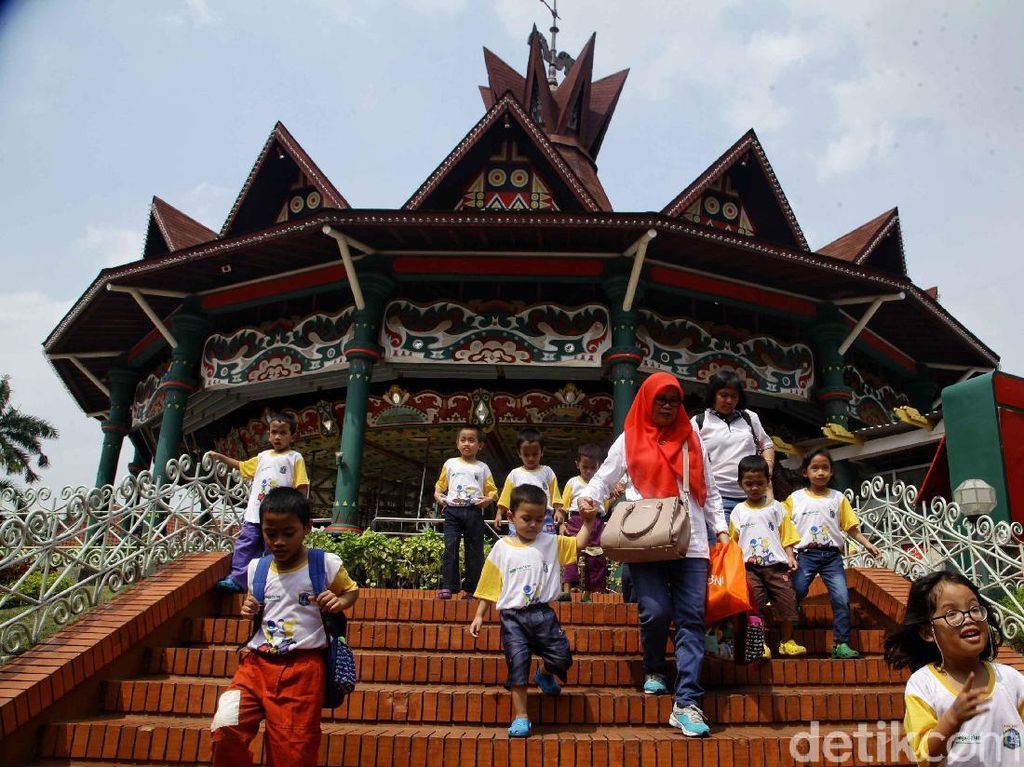 Ini 8 Destinasi Wisata Ramah Anak di Sekitar Jakarta Ini 8 Destinasi Wisata Ramah Anak di Sekitar Jakarta