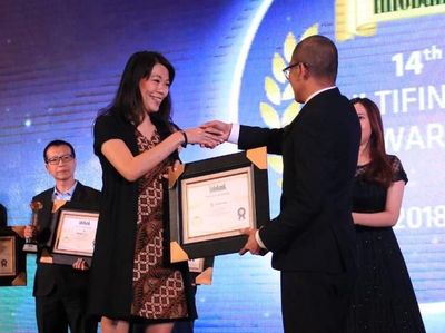 Penghargaan Kinerja Keuangan Terbaik