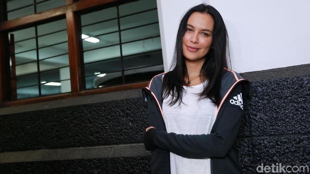 2 Kali Cerai & Sering Putus Pacaran, Sophia Latjuba Dinilai Terlalu Sempurna