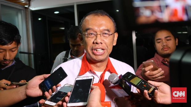 Kemenpora Libatkan BPK Usut Kasus Roy Suryo