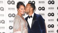 Foto: Gaya Stylish John Legend, Pria Termodis Tahun Ini