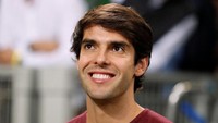 Keputusan itu jelas mengejutkan, namun bukan hal aneh jika melihat rekam jejak Milan. Pada musim panas 2009, Rossoneri melepas Kaka ke Real Madrid senilai 67 juta Euro, rekor transfer waktu itu. Foto: Stefano Rellandini/Reuters