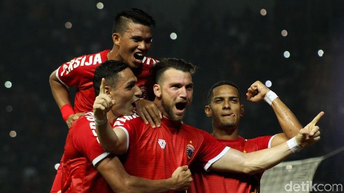 Persija Jakarta Setuju Liga 1 Dihentikan. (Foto: Rifkianto Nugroho) Persija Jakarta Setuju Liga 1 Dihentikan. (Foto: Rifkianto Nugroho)