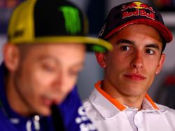 Valentino Rossi Pensiun, Marc Marquez: Kamu Luar Biasa!