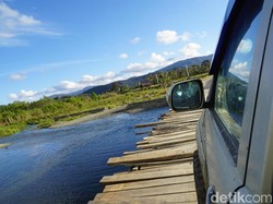 Akan Diaspal Jokowi, Seperti Apa Kondisi Jalan ke Arfak?