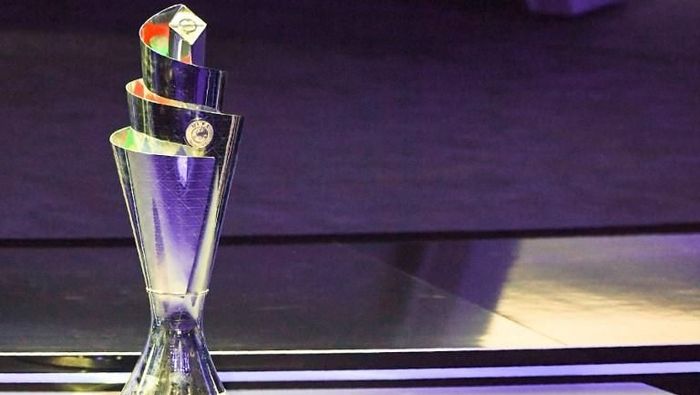 trofi UEFA Nations League The competitions trophy is displayed during the UEFA Nations League draw at the headquarters of the European football organisation in Lausanne, on January 24, 2018. / AFP PHOTO / Philippe DESMAZES