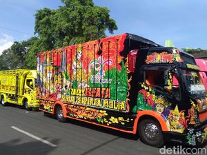 Puluhan Truk Cakep Mejeng di Jalanan Yogyakarta