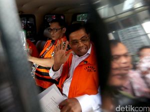 Idrus Marham: Tanya Bu Eni, Pernah Kasih Uang ke Saya?