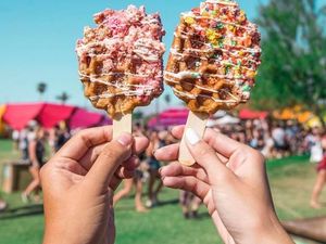 Waffle Burger hingga Waffle Sushi yang Punya Bentuk dan Rasa Unik