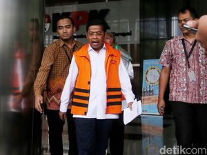 Pemeriksaan Perdana Idrus Marham Usai Ditahan KPK Pemeriksaan Perdana Idrus Marham Usai Ditahan KPK