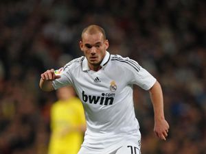 Sneijder Bisa Saja Selevel Messi-Ronaldo, tapi Lebih Suka Nikmati Hidup