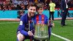 Momen-Momen Messi Antar Thiago dan Mateo ke Sekolah
