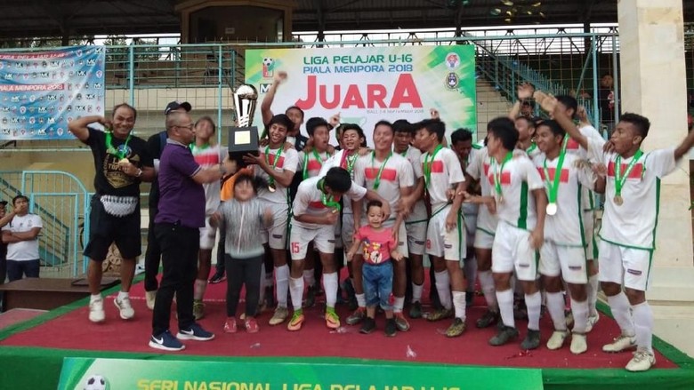 Kalahkan Persebaya U-16, DKI Jakarta Juara Liga Pelajar U-16 Piala Menpora 2018 Kalahkan Persebaya U-16, DKI Jakarta Juara Liga Pelajar U-16 Piala Menpora 2018