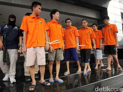 Tampang 6 Penipu Nasabah Bank yang Dibekuk Polda Metro