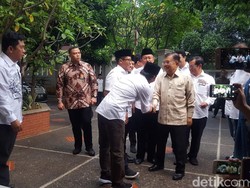 Ketua Timses Jokowi Diumumkan, JK Merapat ke Posko Cemara