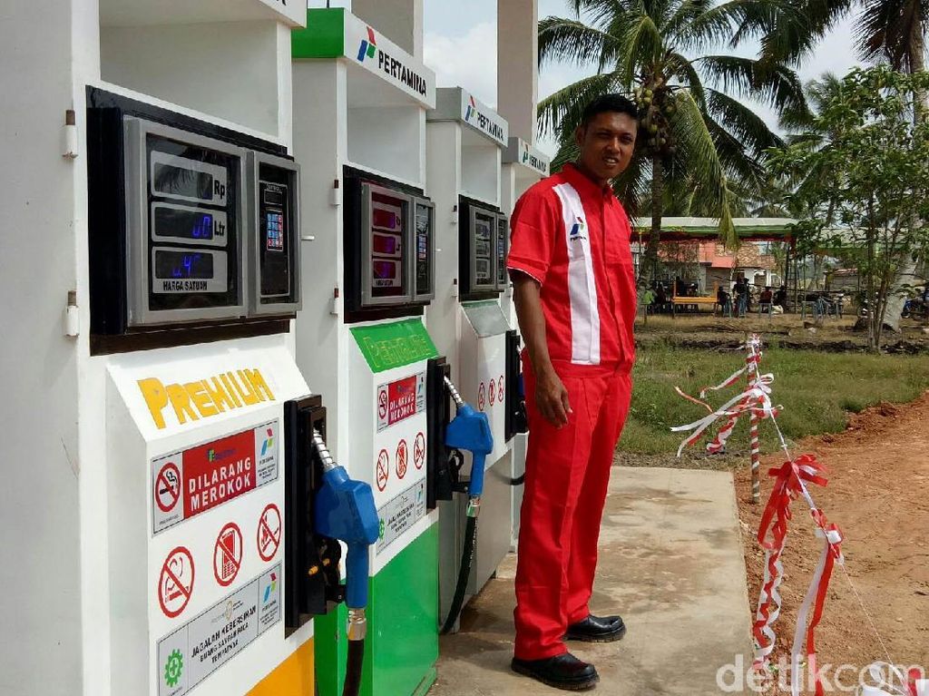 Pertamina Tambah Unit Penyalur BBM Satu Harga di NTB dan NTT Pertamina Tambah Unit Penyalur BBM Satu Harga di NTB dan NTT