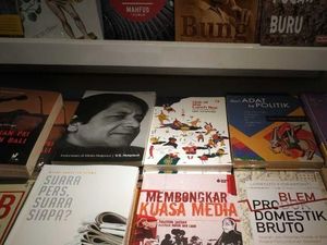 Ramai-ramai Pilih Jalur Independen di Indonesia Untuk Terbitkan Buku