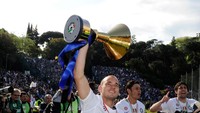 Di level domestik, Wesley Sneijder langsung mempersembahkan gelar Serie A dan Coppa Italia. (Claudio Villa/Getty Images)