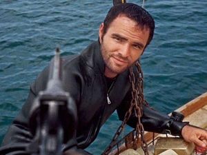 Mengenang Penampilan Burt Reynolds