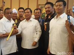 Gerindra: Keris Prabowo Simbol Djoko Santoso Ketua Timses