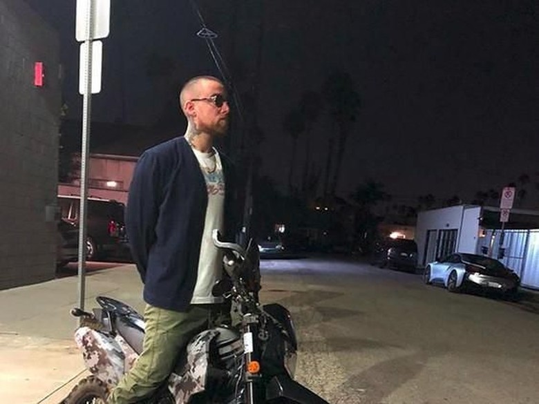 Sempat Pacaran, Ariana Grande Disalahkan atas Meninggalnya Mac Miller Sempat Pacaran, Ariana Grande Disalahkan atas Meninggalnya Mac Miller