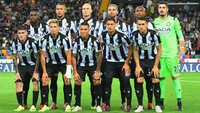Menurut Gazzetta dello Sport, Udinese mengeluarkan total 26 juta euro (Rp 450 miliar) untuk menggaji seluruh pemainnya per musim. (Foto: Alessandro Sabattini/Getty Images)