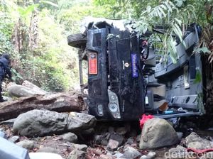 Terjun ke Jurang di Sukabumi, Begini Kondisi Bus Lemhanas