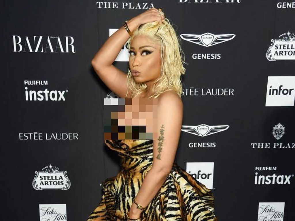Diserang Cardi B, Nicki Minaj Tak akan Lapor Polisi Diserang Cardi B, Nicki Minaj Tak akan Lapor Polisi
