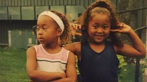 7 Foto Masa Kecil Naomi Osaka, Nggak Nyangka Imut-imut