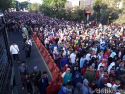 Tanpa Dhani dan Neno, Begini Penampakan Jalan Sehat di Solo