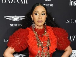 Menikah Diam-diam, Cardi B Ternyata Cuma Pakai Baju Olahraga