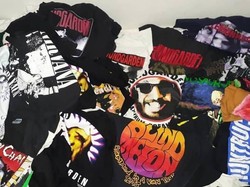 Koleksi Kaos Band Bisa Jadi Investasi Menggiurkan