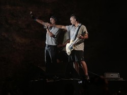 Burgerkill Kenang Alm Ivan Scumbag di Soundrenaline 2018