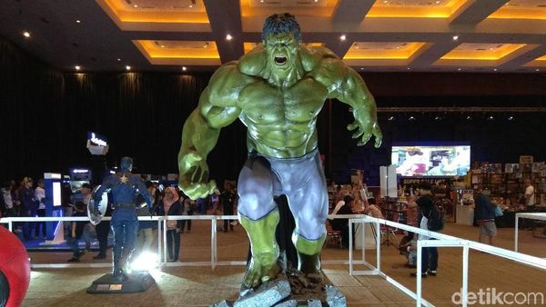 Penampakan Action Figure Seharga Mobil Baru