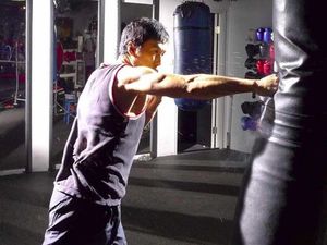 Waduh Ngeri! Latihannya Donnie Yen Ip Man Keras Banget Waduh Ngeri! Latihannya Donnie Yen Ip Man Keras Banget