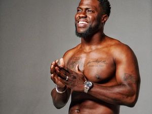 Enggak Becanda! Intip Kekarnya Tubuh Komedian Kevin Hart