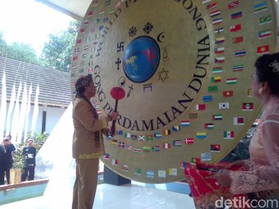 Potret Gong Perdamaian Dunia Ciamis yang Jadi Penarik Wisatawan