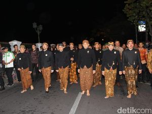 Tentang Suro dan Muharam, Dua Arah yang Berbeda dalam Satu Wadah